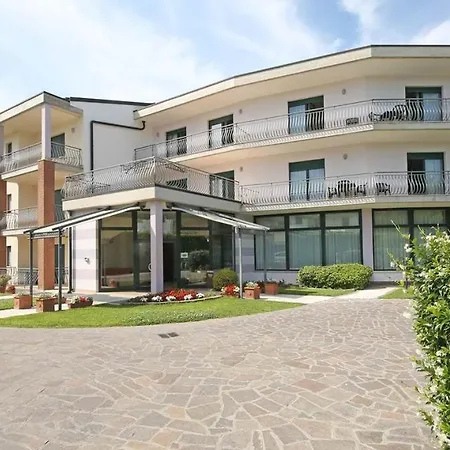 Nettuno Bilo * Peschiera del Garda